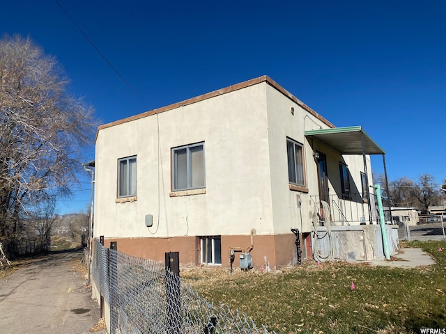 333 W Railroad Ave, Price, UT 84501 - view of property exterior with a lawn