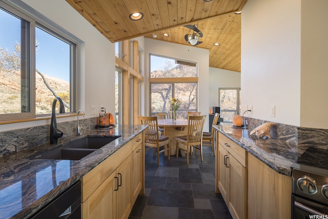 1389 E Powerhouse Ln S, Moab, UT 84532