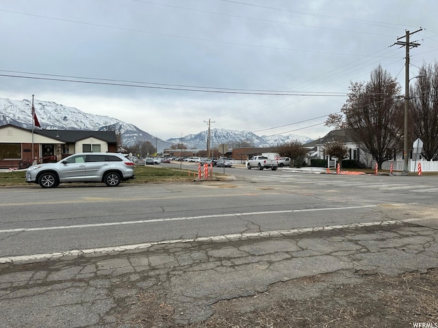 196 S Center St, American Fork, UT 84003 - view of road with a mountain view