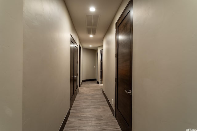 854 W Tawgoo Ct, Ivins, UT 84738 - hall with recessed lighting, wood finished floors, visible vents, and baseboards