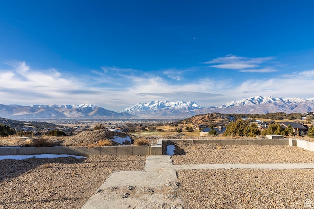 property view of mountains