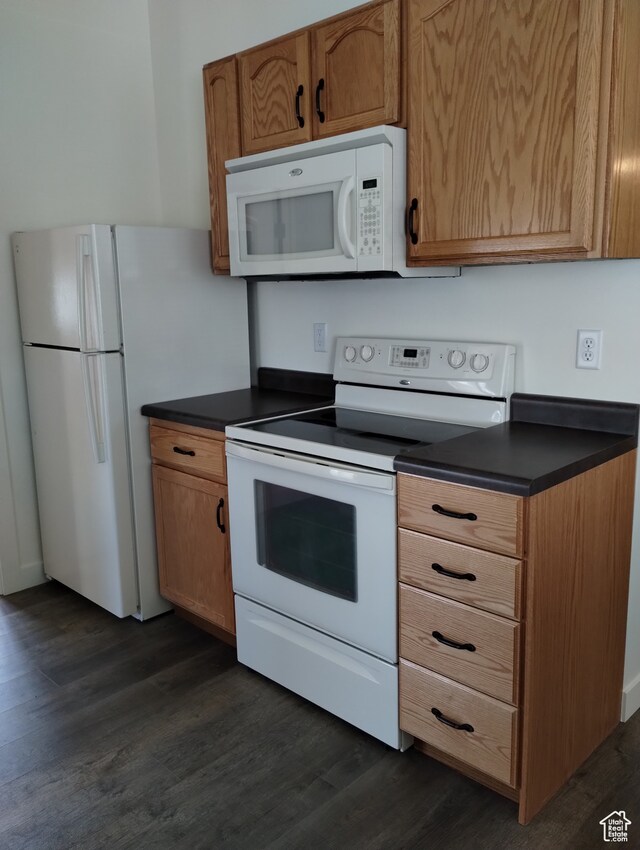182 E 9000 S, Sandy, UT 84070 - kitchen featuring white appliances and dark hardwood / wood-style flooring