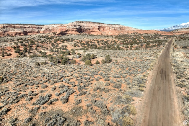 366 S Joe Wilson Dr Unit L, La Sal, UT 84530