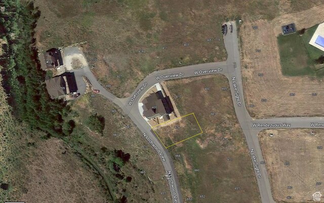 676 N Lochwood Dr, Garden City, UT 84028