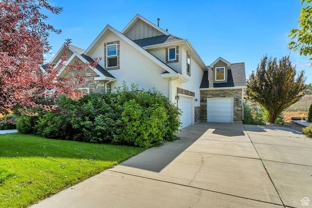 380 S Lindsay Spring Rd, Heber City, UT 84032 - view of front facade with a garage and a front yard