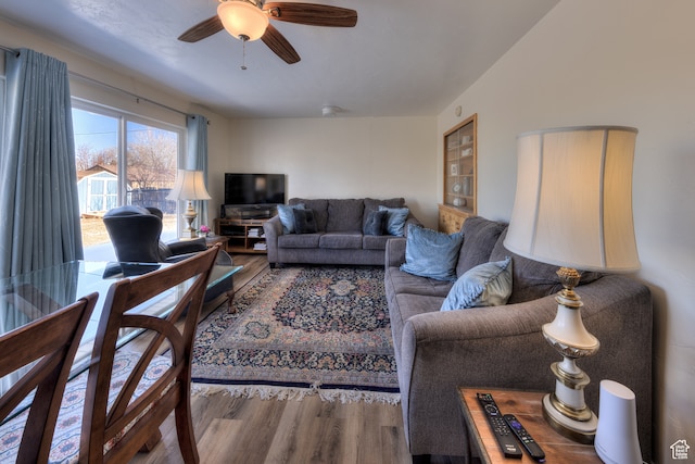 165 E 200 S, Monticello, UT 84535 - living room featuring ceiling fan and hardwood / wood-style flooring
