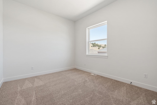 1260 Crest Dale Ln, Santaquin, UT 84655 - unfurnished room featuring baseboards, carpet flooring, and visible vents