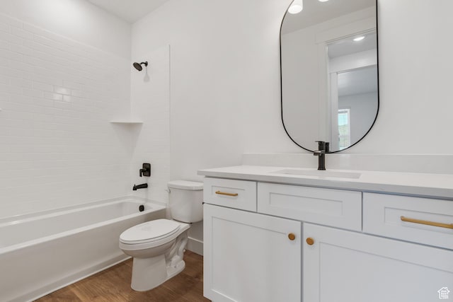 1263 Crest Dale Ln, Santaquin, UT 84655 - full bath featuring  shower combination, wood finished floors, toilet, and vanity