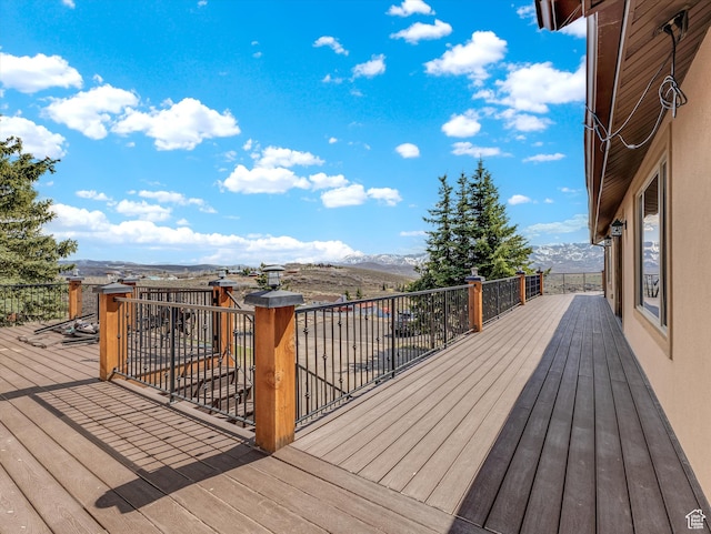 1271 E Oakridge Rd S, Park City, UT 84098 - deck with a mountain view