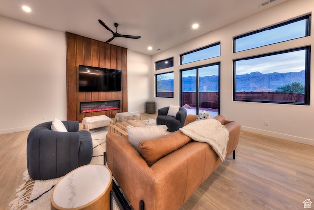 2194 Salida Del Sol, Moab, UT 84532 - living area with light wood-style flooring, baseboards, and recessed lighting