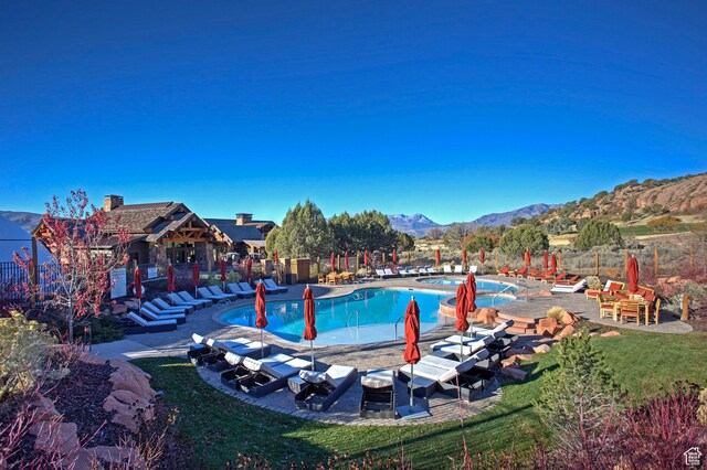 1905 E Kings Peak Cir, Heber City, UT 84032 - community pool featuring a mountain view
