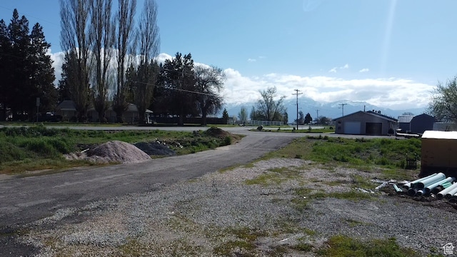 4227 W Pioneer Rd N, Plain City, UT 84404 - photo 2