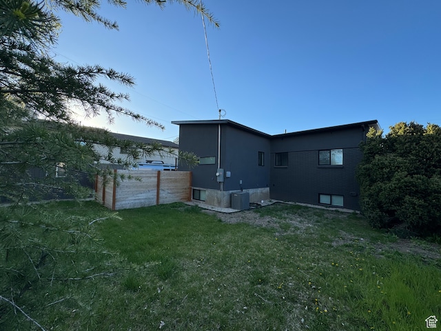 1588 E 7200 S, Cottonwood Heights, UT 84121 - photo 50