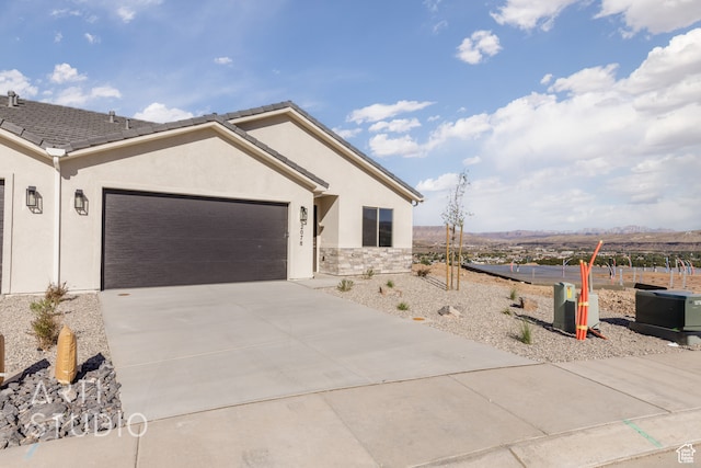 view of front of home featuring a garage