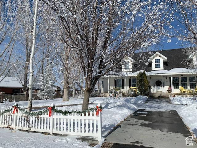 view of front of property with a porch