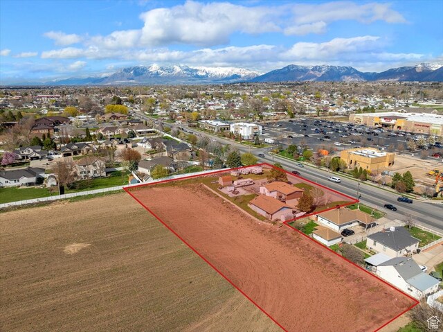 2657 N 2000 W, Clinton, UT 84015