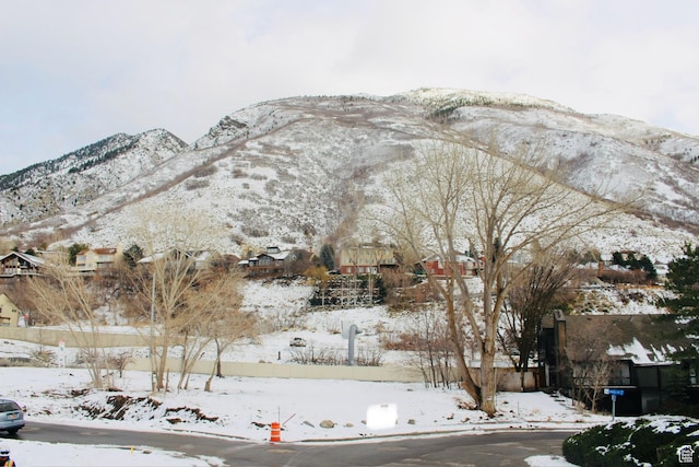 7657 S Avondale Dr E, Salt Lake City, UT 84121 - photo 1
