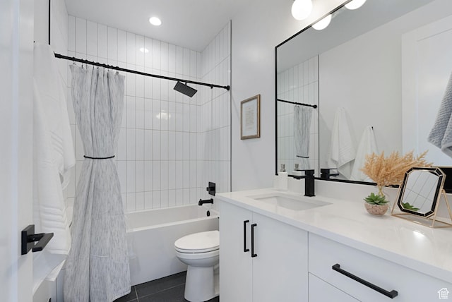 400 S Moki Dr Unit I-1, Kanab, UT 84741 - full bath featuring vanity, shower / bath combo, tile patterned flooring, and recessed lighting