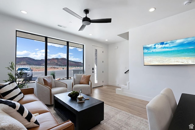400 S Moki Dr Unit I-1, Kanab, UT 84741 - living area featuring a ceiling fan, light wood finished floors, recessed lighting, and stairway