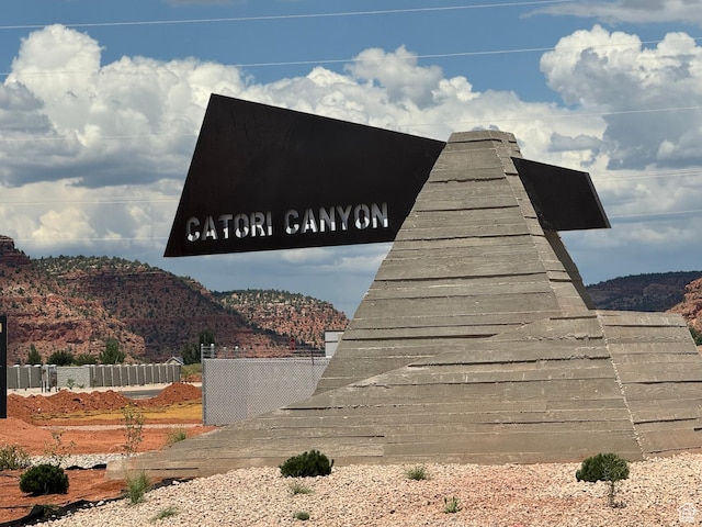 400 S Moki Dr Unit I-1, Kanab, UT 84741 - exterior view of a mountainous background