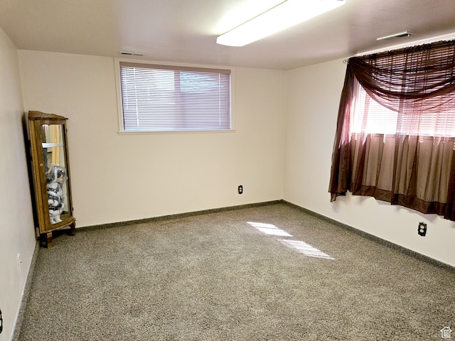 816 N 3500 W, Vernal, UT 84078 - carpeted empty room featuring baseboards