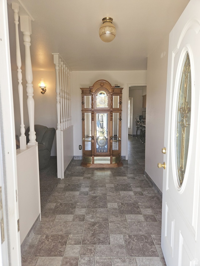 816 N 3500 W, Vernal, UT 84078 - entrance foyer with stone finish floors and baseboards
