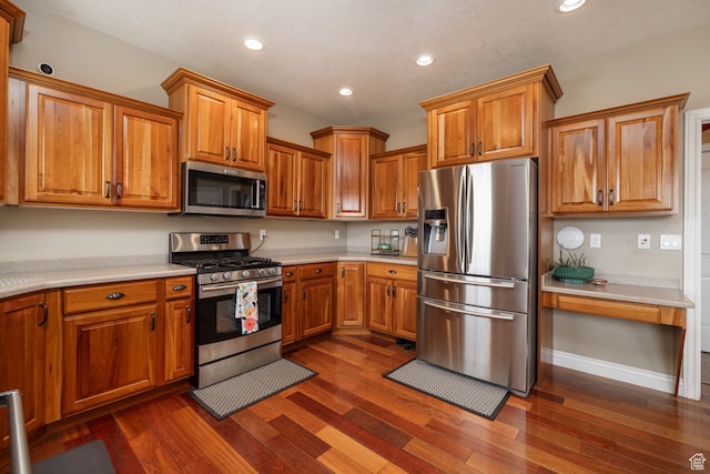 2120 N 2500 W, Vernal, UT 84078 - kitchen featuring dark wood-type flooring and stainless steel appliances