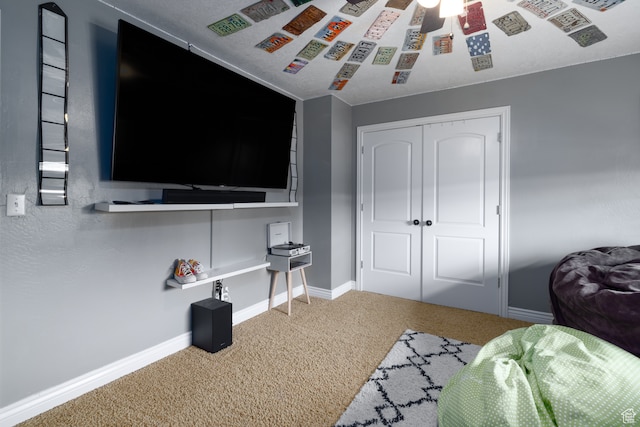 2120 N 2500 W, Vernal, UT 84078 - carpeted bedroom featuring a closet