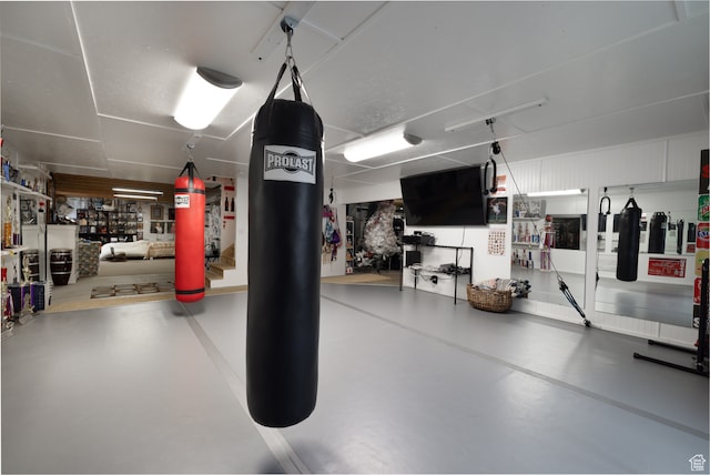 2120 N 2500 W, Vernal, UT 84078 - view of garage
