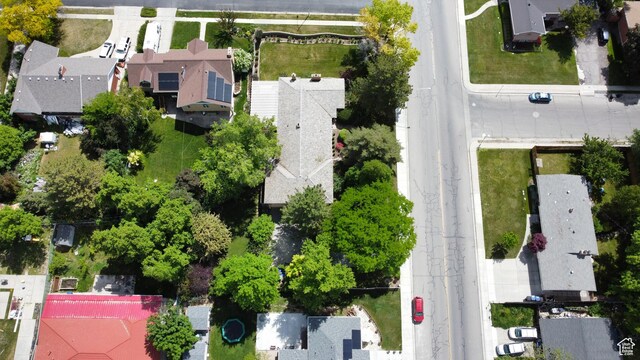 1235 E 820 N, Provo, UT 84606 - birds eye view of property with a residential view