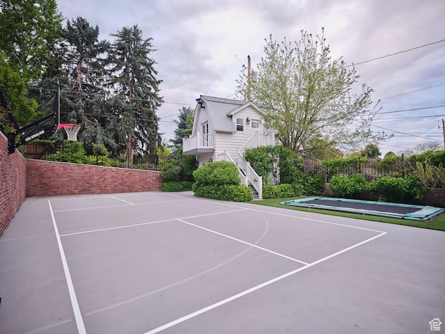4250 S Camille St, Holladay, UT 84124 - view of sport court