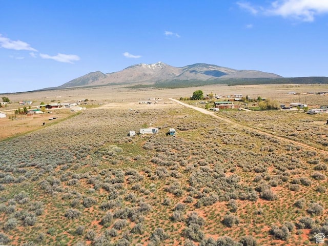 112 S Deeter Dr, La Sal, UT 84530
