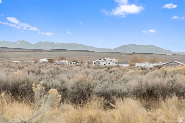 112 S Deeter Dr, La Sal, UT 84530
