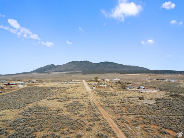 112 S Deeter Dr, La Sal, UT 84530