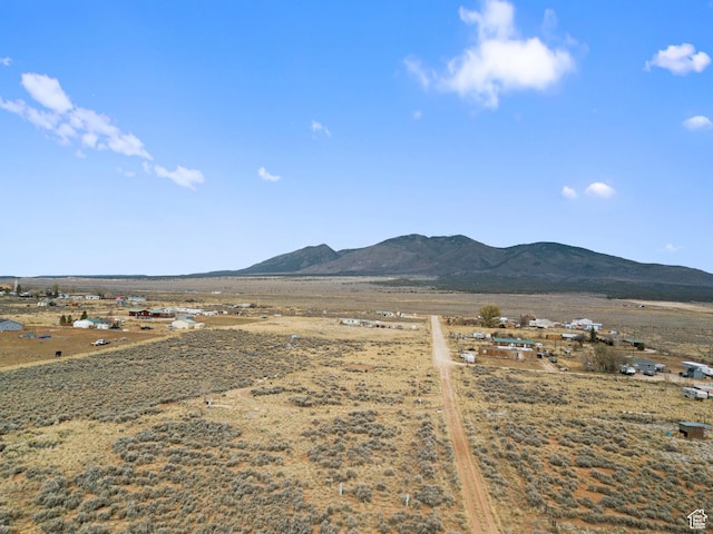 112 S Deeter Dr, La Sal, UT 84530