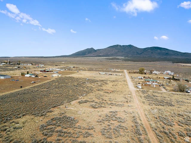 112 S Deeter Dr, La Sal, UT 84530