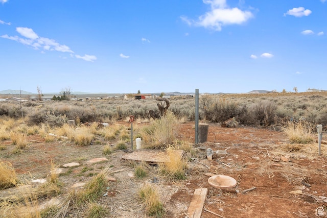 112 S Deeter Dr, La Sal, UT 84530
