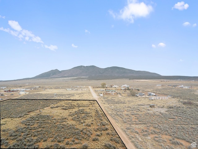 112 S Deeter Dr, La Sal, UT 84530