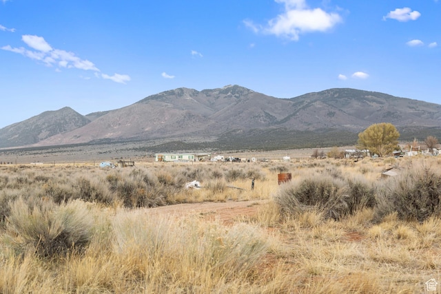 112 S Deeter Dr, La Sal, UT 84530