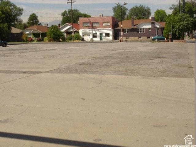 320 E 2100 S, Salt Lake City, UT 84115 - photo 1