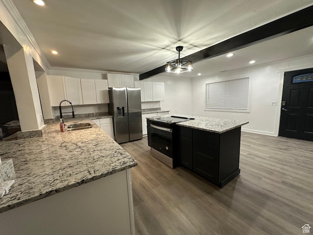 1254 N 800 W, Provo, UT 84604 - kitchen featuring white cabinetry, sink, decorative light fixtures, electric range, and stainless steel fridge