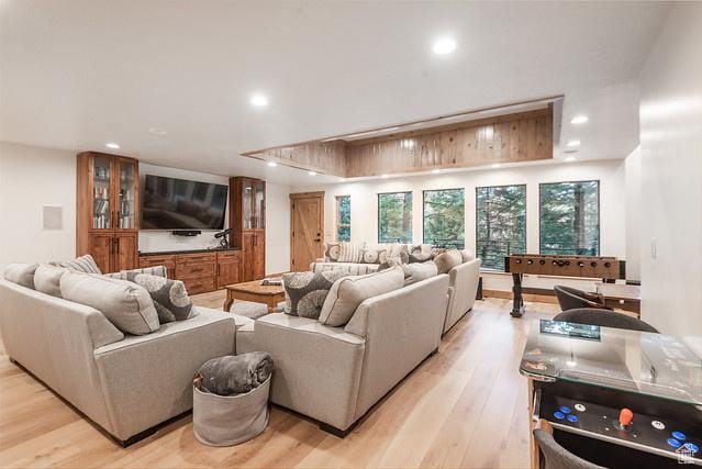 3009 E Black Forest Rd, Sundance, UT 84604 - living room featuring light hardwood / wood-style floors