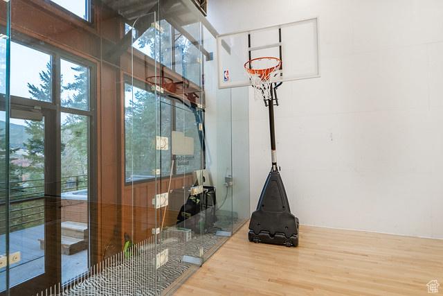 3009 E Black Forest Rd, Sundance, UT 84604 - interior space