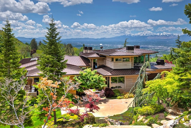 1559 E Tomahawk Dr N, Salt Lake City, UT 84103 - exterior space featuring a mountain view