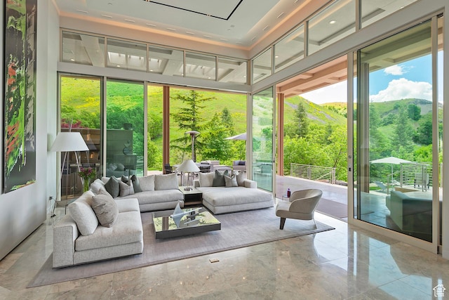1559 E Tomahawk Dr N, Salt Lake City, UT 84103 - sunroom / solarium with a mountain view