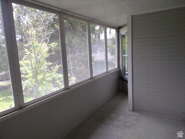 157 W 500 S, Logan, UT 84321 - view of unfurnished sunroom