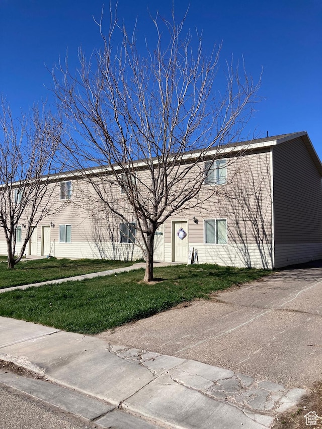 818 S 50 E, Vernal, UT 84078 - view of front of property featuring a front yard