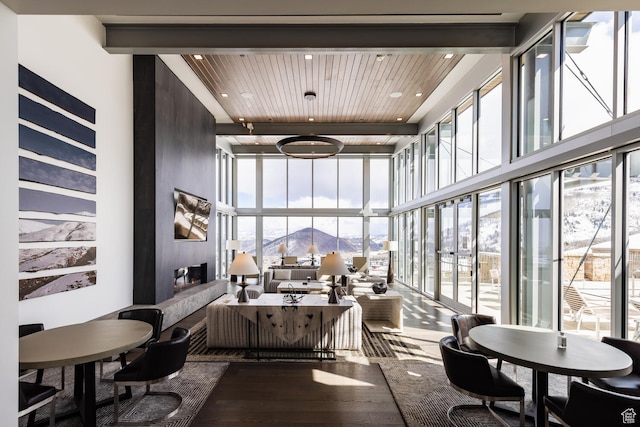 2752 W High Rd Unit 1501, Park City, UT 84098 - interior space featuring a mountain view, a healthy amount of sunlight, and wood ceiling