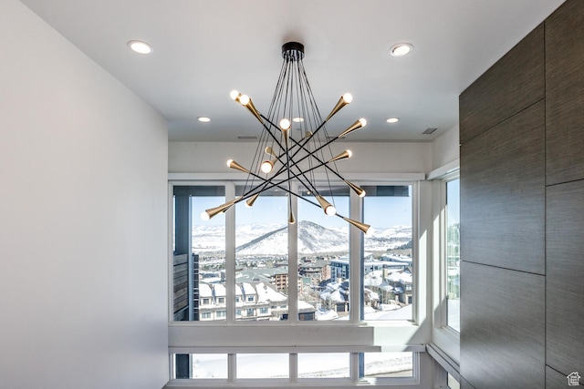 2752 W High Rd Unit 1501, Park City, UT 84098 - details with a chandelier and a mountain view