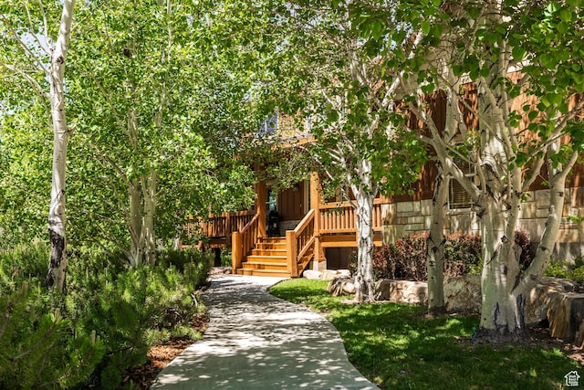 view of home's community featuring a deck